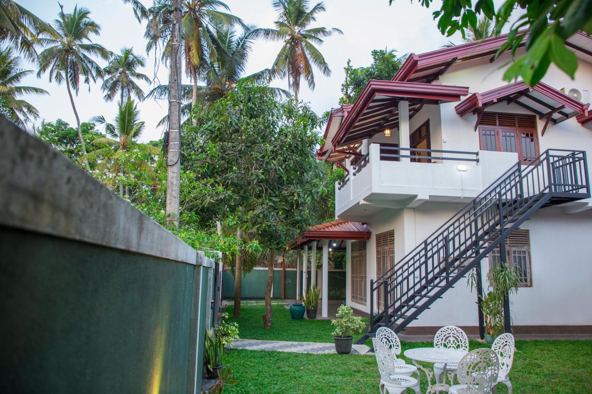 C Son Villa Bentota Luaran gambar