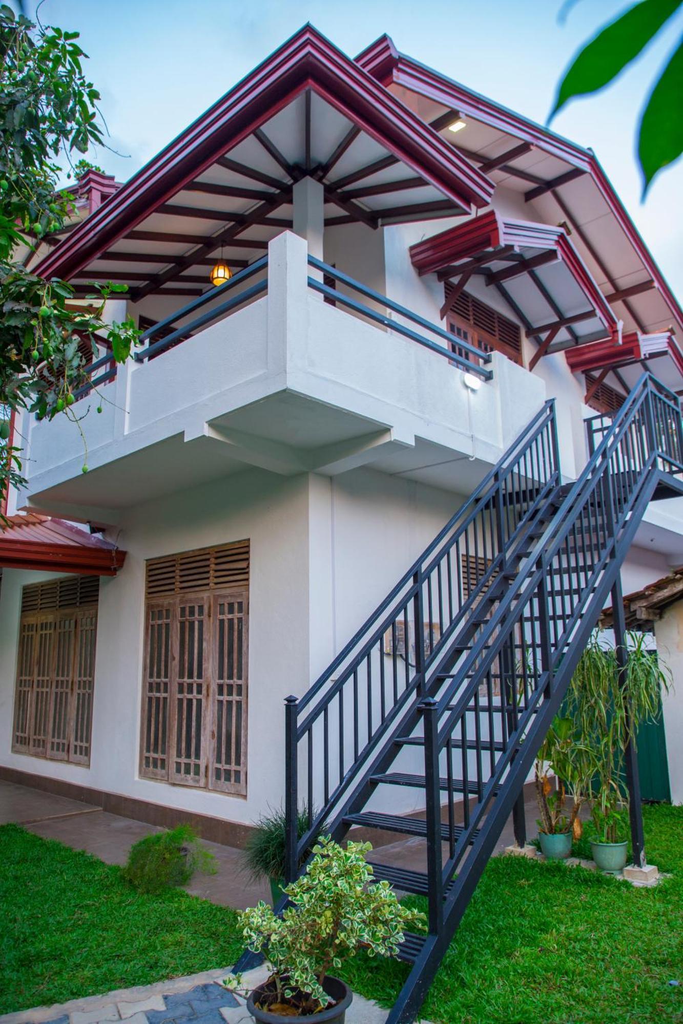 C Son Villa Bentota Luaran gambar